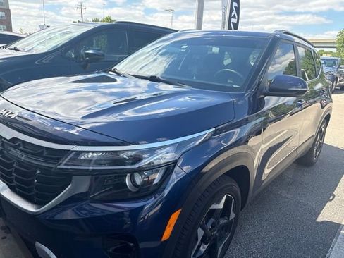 Used 2024 Kia Seltos EX FWD image 30