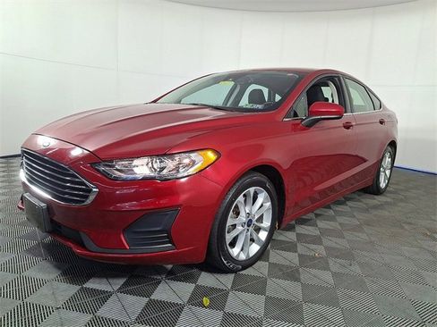 Used 2020 Ford Fusion SE image 6