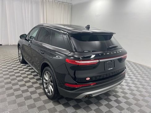 Used 2020 Lincoln Corsair AWD w/ Premium Package image 6