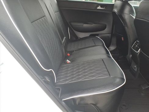 Used 2021 Kia Sportage LX image 14