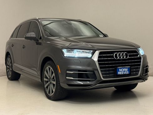 Used 2019 Audi Q7 3.0T Premium Plus w/ Premium Plus Package AWD/4WD image 4