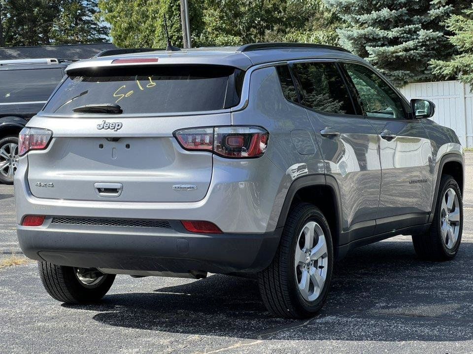 Used 2020 Jeep Compass Latitude w/ Cold Weather Group AWD/4WD image 4