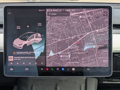 Used 2021 Tesla Model 3 Performance image 23