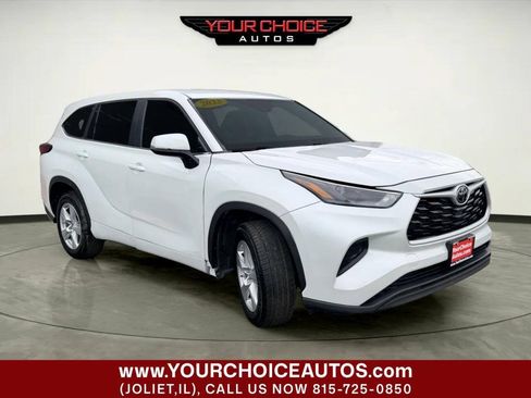 Used 2023 Toyota Highlander L FWD image 10