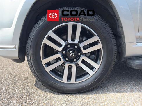 Certified 2023 Toyota 4Runner Limited AWD/4WD image 8