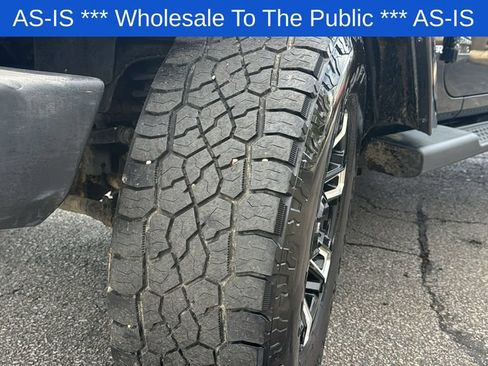 Used 2012 Jeep Wrangler Unlimited Sahara w/ Dual Top Group AWD/4WD image 11
