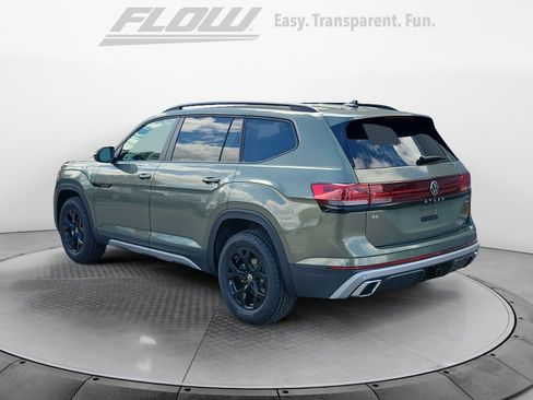 New 2026 Volkswagen Atlas Peak Edition image 5