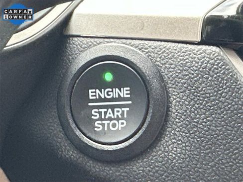 Used 2021 Ford Escape SE w/ SE Sport Appearance Package image 26