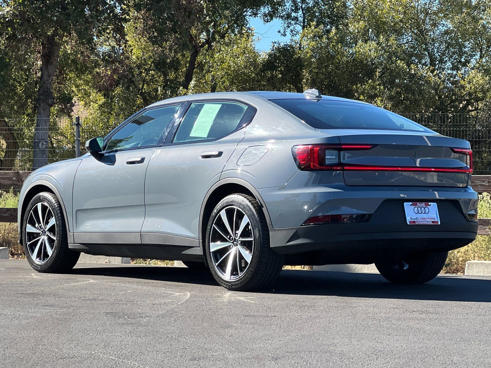 Used 2022 Polestar Polestar 2 w/ Plus Package AWD/4WD image 4