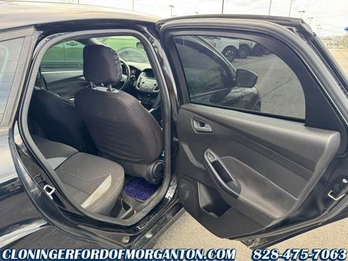 Used 2017 Ford Focus ST image 17