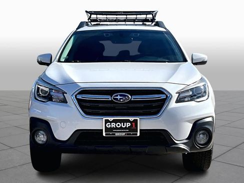 Used 2018 Subaru Outback 3.6R Limited image 3