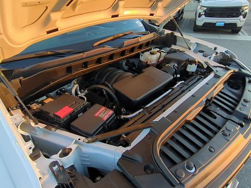 Used 2025 Chevrolet Silverado 1500 W/T RWD image 25