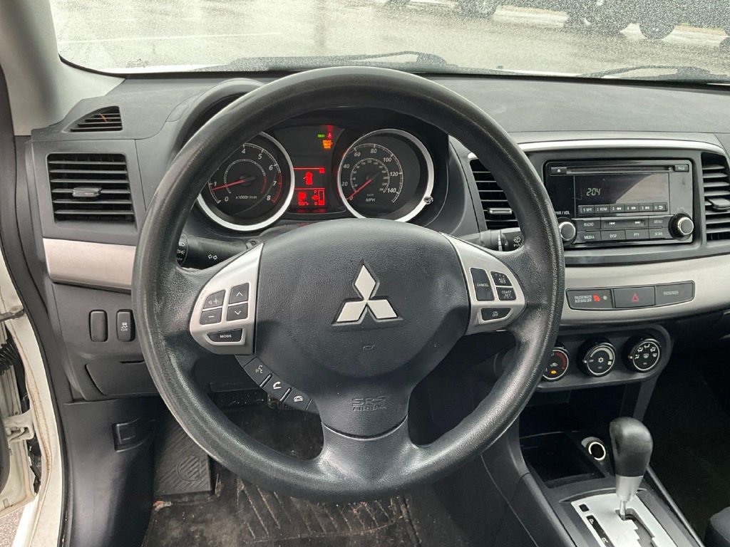 Used 2014 Mitsubishi Lancer ES FWD image 11