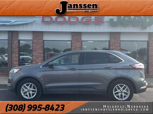 Used 2024 Ford Edge SEL image 1