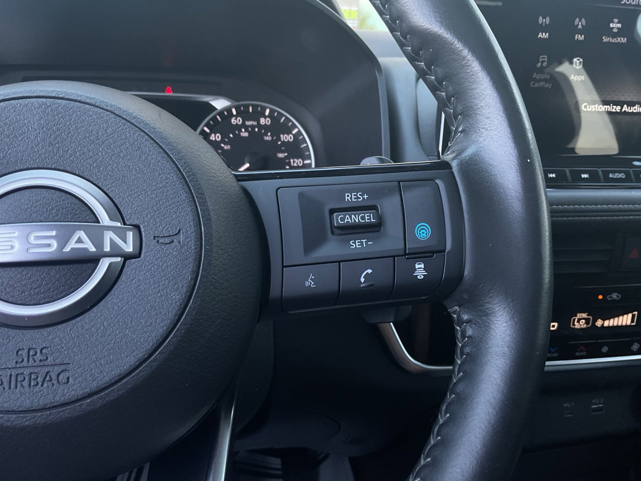 Used 2023 Nissan Rogue SL w/ SL Premium Package FWD image 34