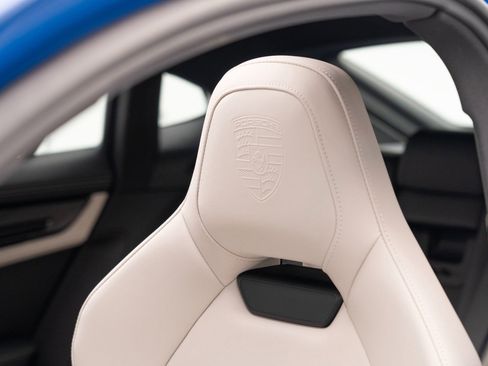 Used 2025 Porsche Panamera 4S image 20