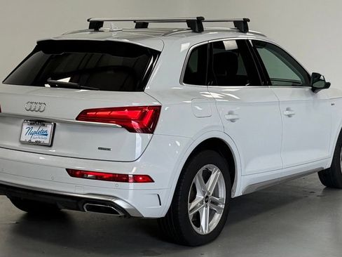 Used 2021 Audi Q5 e Premium Plus w/ Premium Plus Package AWD/4WD image 3