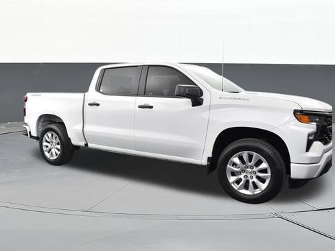 Used 2025 Chevrolet Silverado 1500 Custom AWD/4WD image 19