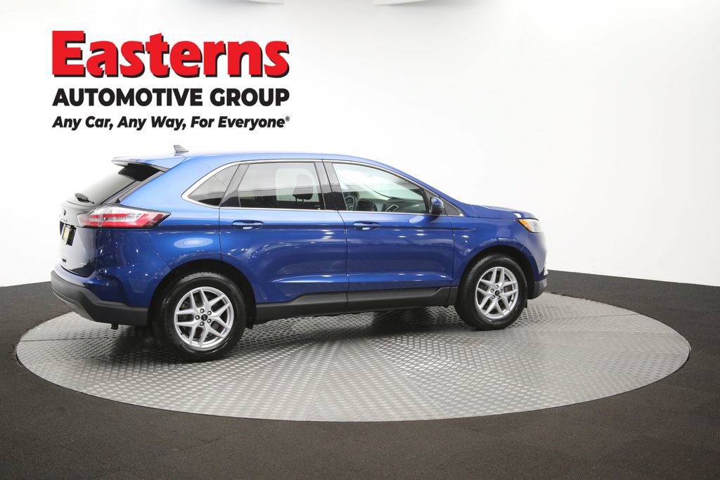 Used 2023 Ford Edge SEL AWD/4WD image 44