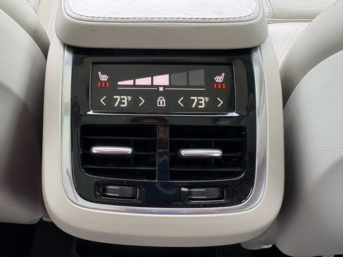 Used 2020 Volvo XC90 T6 Inscription image 18