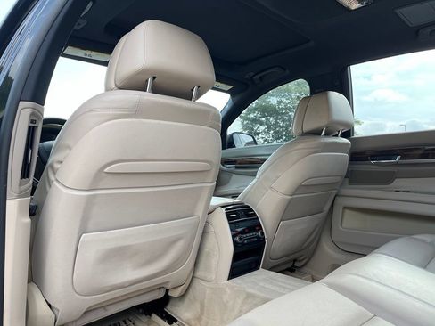Used 2013 BMW 740Li xDrive AWD/4WD image 21