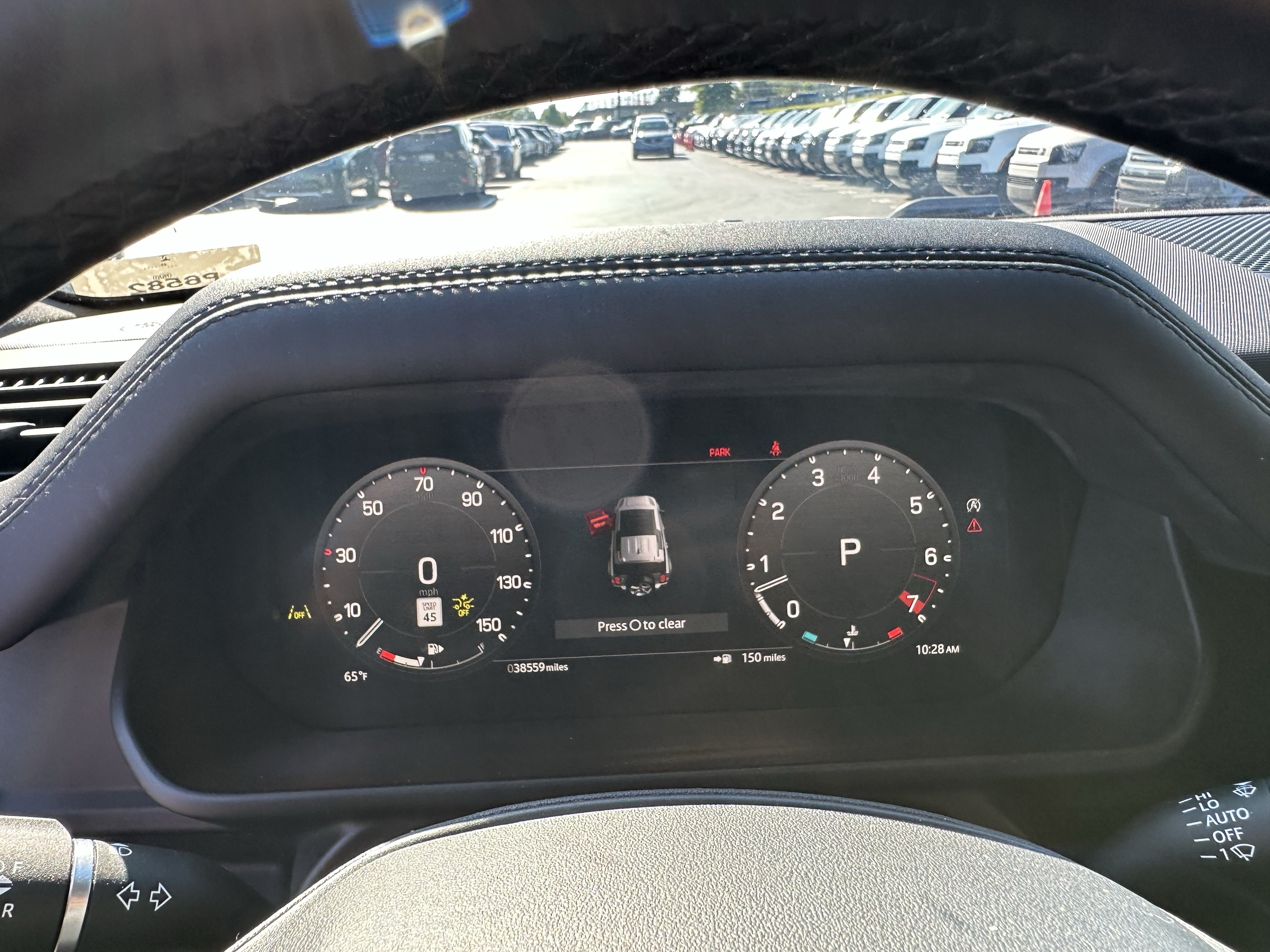 Used 2024 Land Rover Defender 110 X-Dynamic SE AWD/4WD image 17