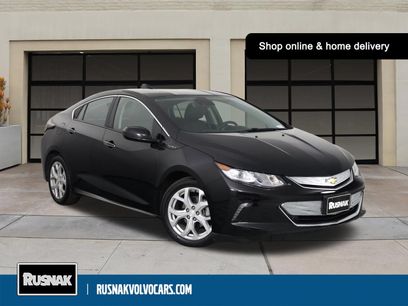 Used 2017 Chevrolet Volt Premier w/ Driver Confidence II Package