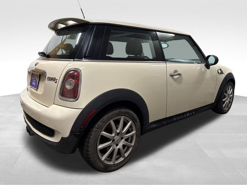 Used 2010 MINI Cooper S image 4