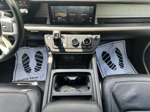 Used 2024 Land Rover Defender 110 S AWD/4WD image 27