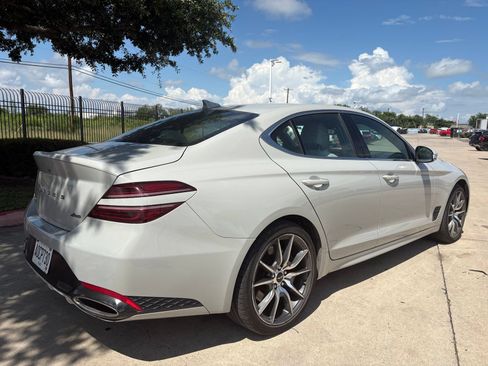 Used 2025 Genesis G70 2.5T AWD/4WD image 3