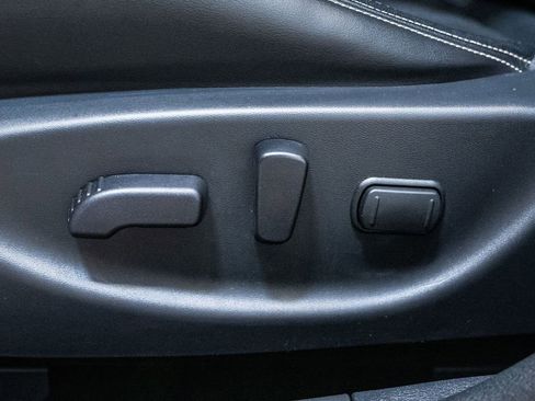 Used 2017 Nissan Maxima Platinum w/ Medallion Package image 23