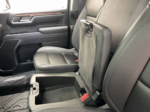 Used 2025 Chevrolet Silverado 1500 LT w/ All Star Edition Plus image 34