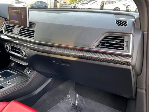 Used 2019 Audi SQ5 Premium Plus w/ Premium Plus Package image 13