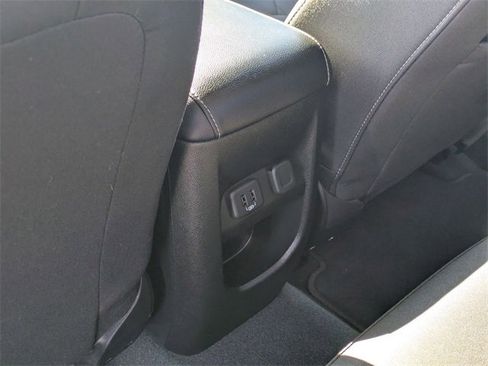 Used 2022 GMC Canyon Elevation w/ Trailering Package image 30