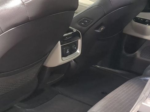 Used 2024 Kia Carnival SX Prestige FWD image 18