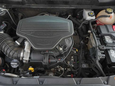 Used 2023 Cadillac XT5 Premium Luxury FWD image 9