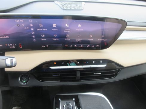 New 2026 Buick Enclave Preferred image 19