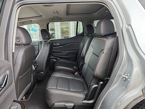 Certified 2023 GMC Acadia AT4 w/ Technology Package AWD/4WD image 14