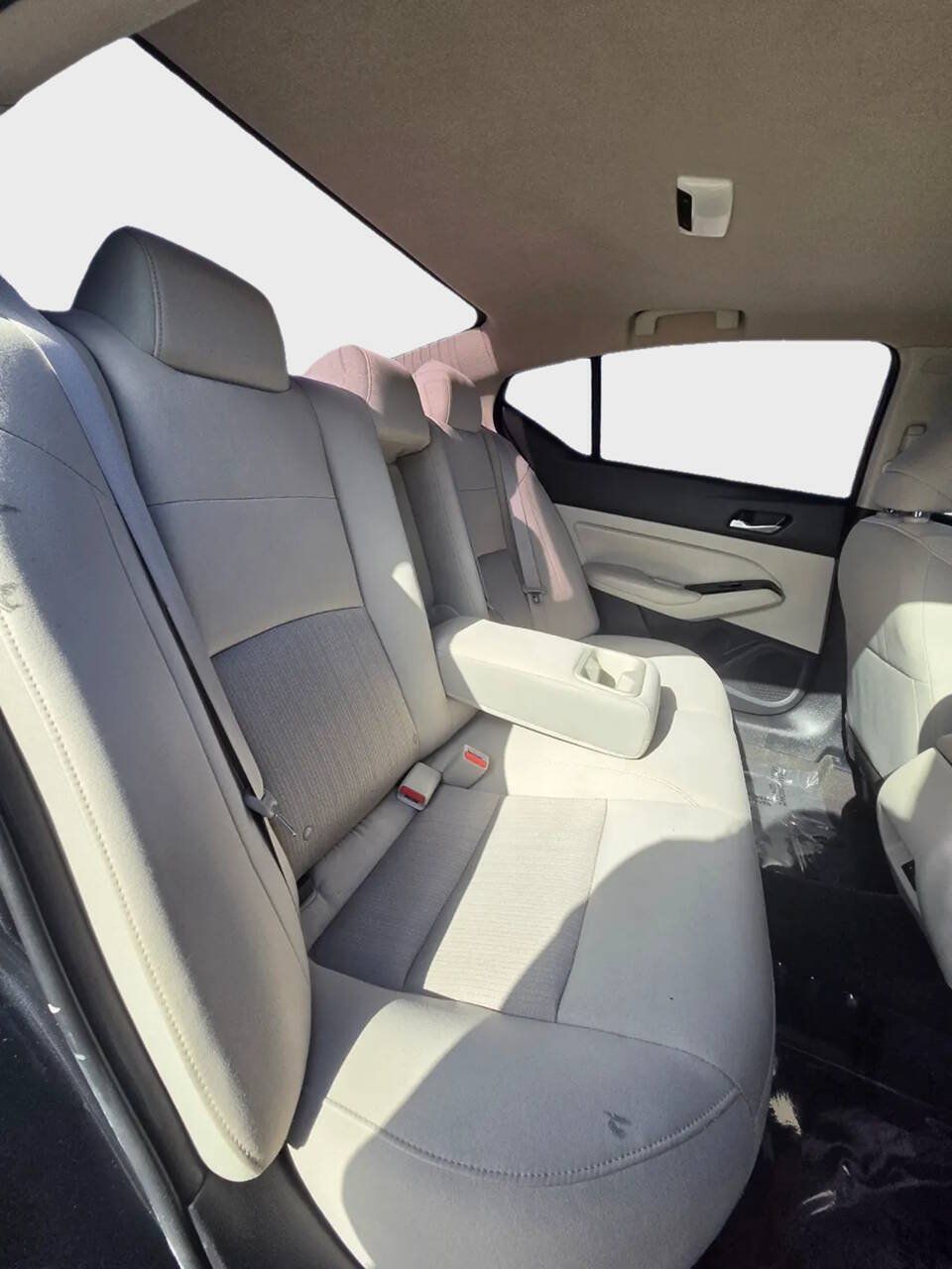 Used 2022 Nissan Altima 2.5 SV w/ SV Premium Package FWD image 13