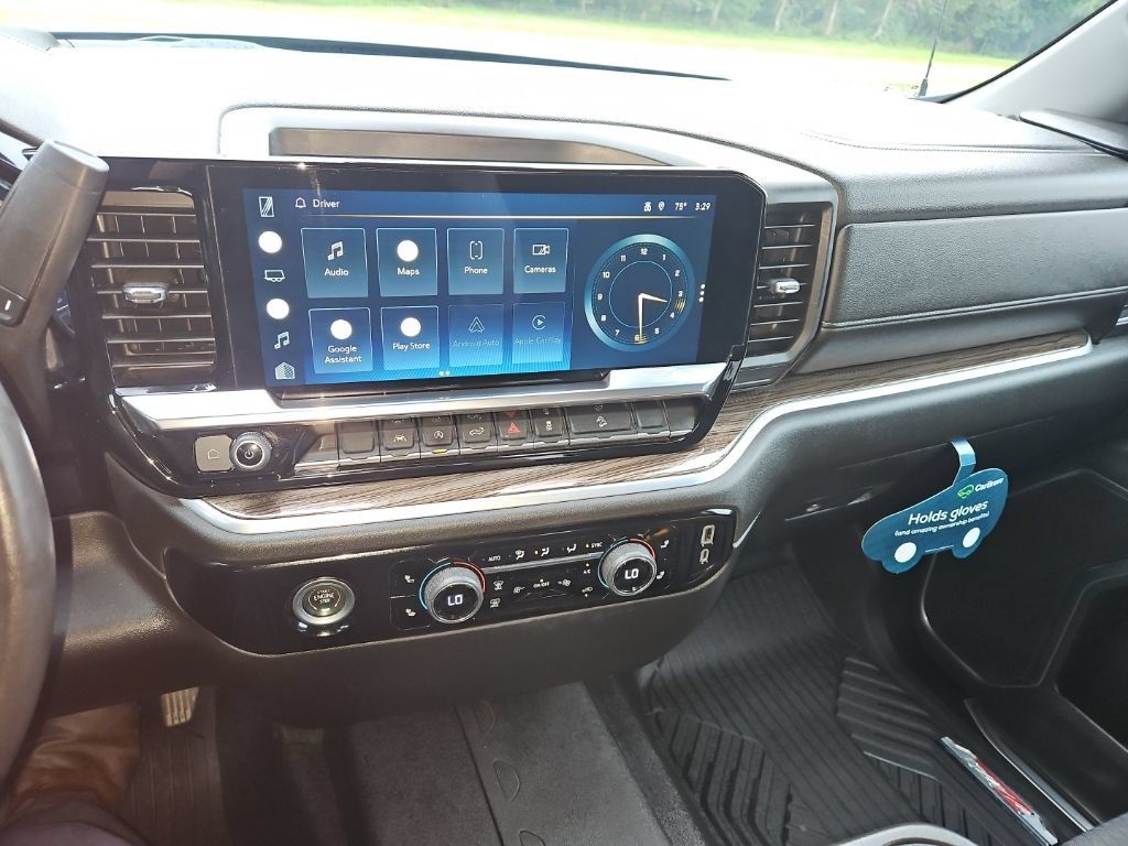 Certified 2022 Chevrolet Silverado 1500 RST AWD/4WD image 18