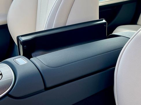 Certified 2026 Mercedes-Benz E 350 4MATIC Sedan image 26