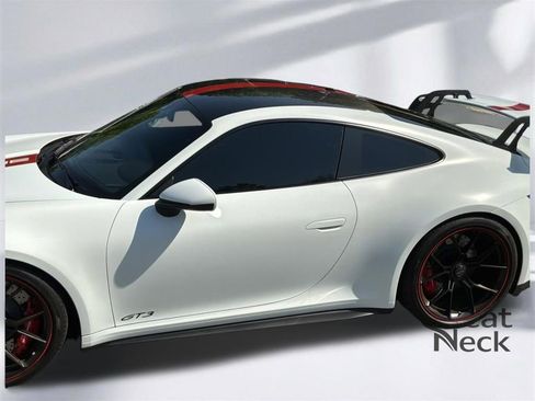 Used 2022 Porsche 911 GT3 RWD image 20