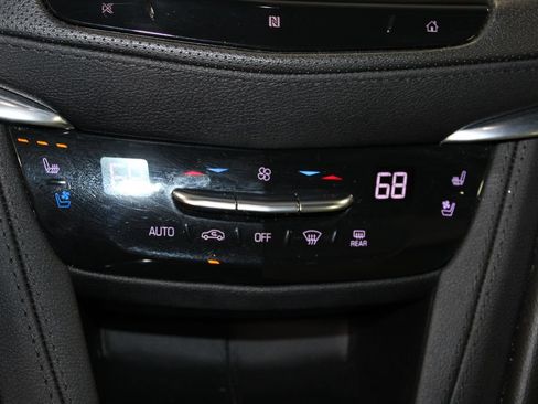 Used 2020 Cadillac XT5 Sportv AWD/4WD image 31