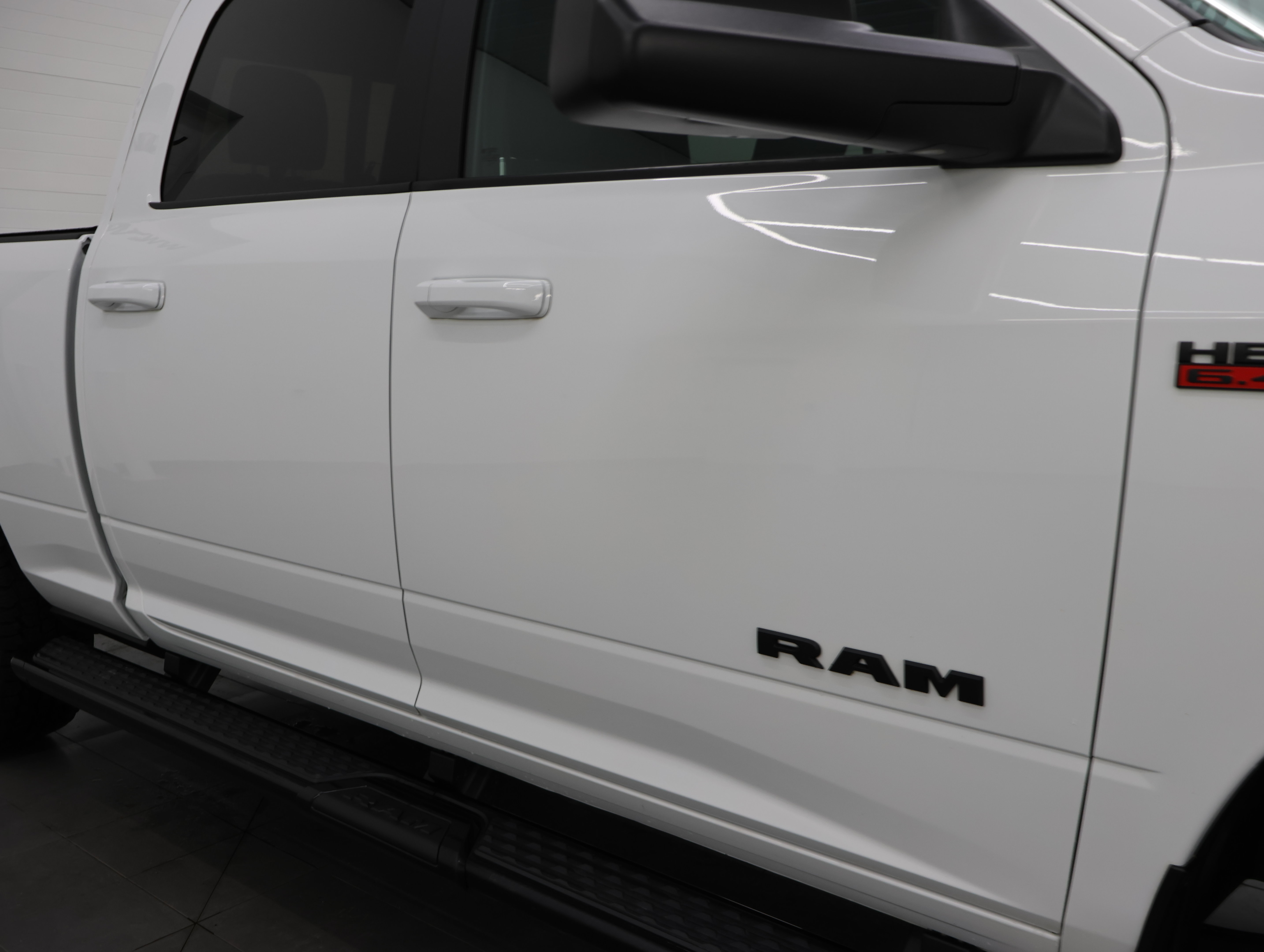 Used 2022 RAM 2500 Big Horn w/ Level C Equiment Group AWD/4WD image 25