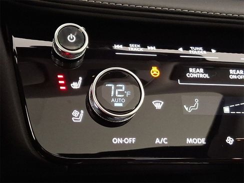 New 2026 INFINITI QX60 Luxe image 22