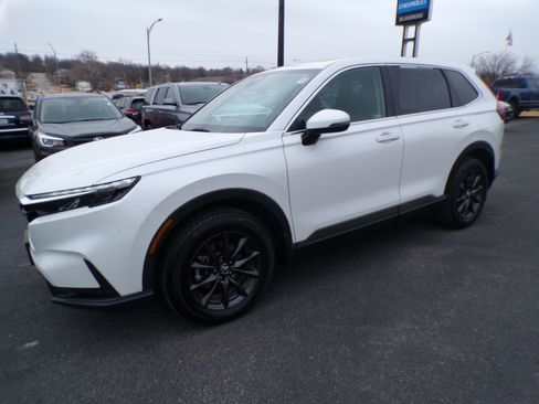 Used 2026 Honda CR-V EX-L image 2