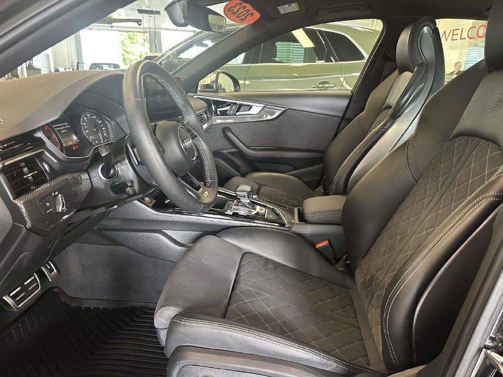 Used 2023 Audi S4 Premium w/ Convenience Package AWD/4WD image 20