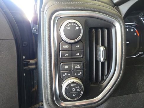 Used 2019 GMC Sierra 1500 SLT w/ SLT Premium Package AWD/4WD image 11