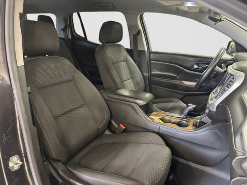 Used 2018 GMC Acadia SLE FWD image 21