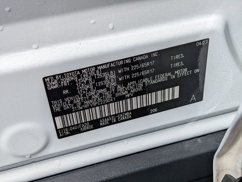 Used 2023 Toyota RAV4 XLE w/ Convenience Package image 33